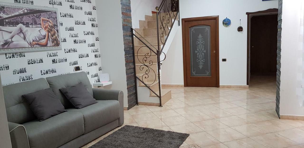 Dimora De Curtis Apartamento Nápoles Exterior foto