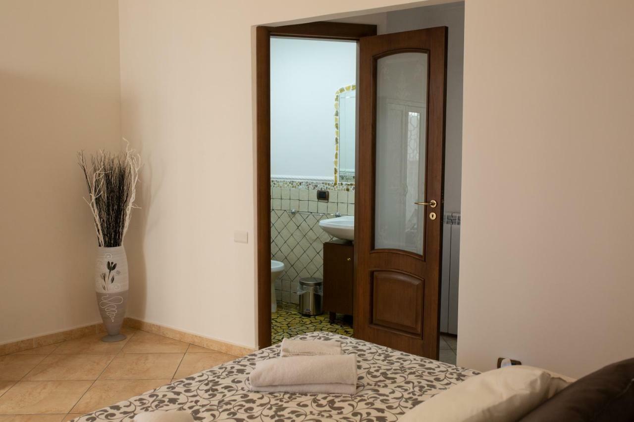 Dimora De Curtis Apartamento Nápoles Exterior foto